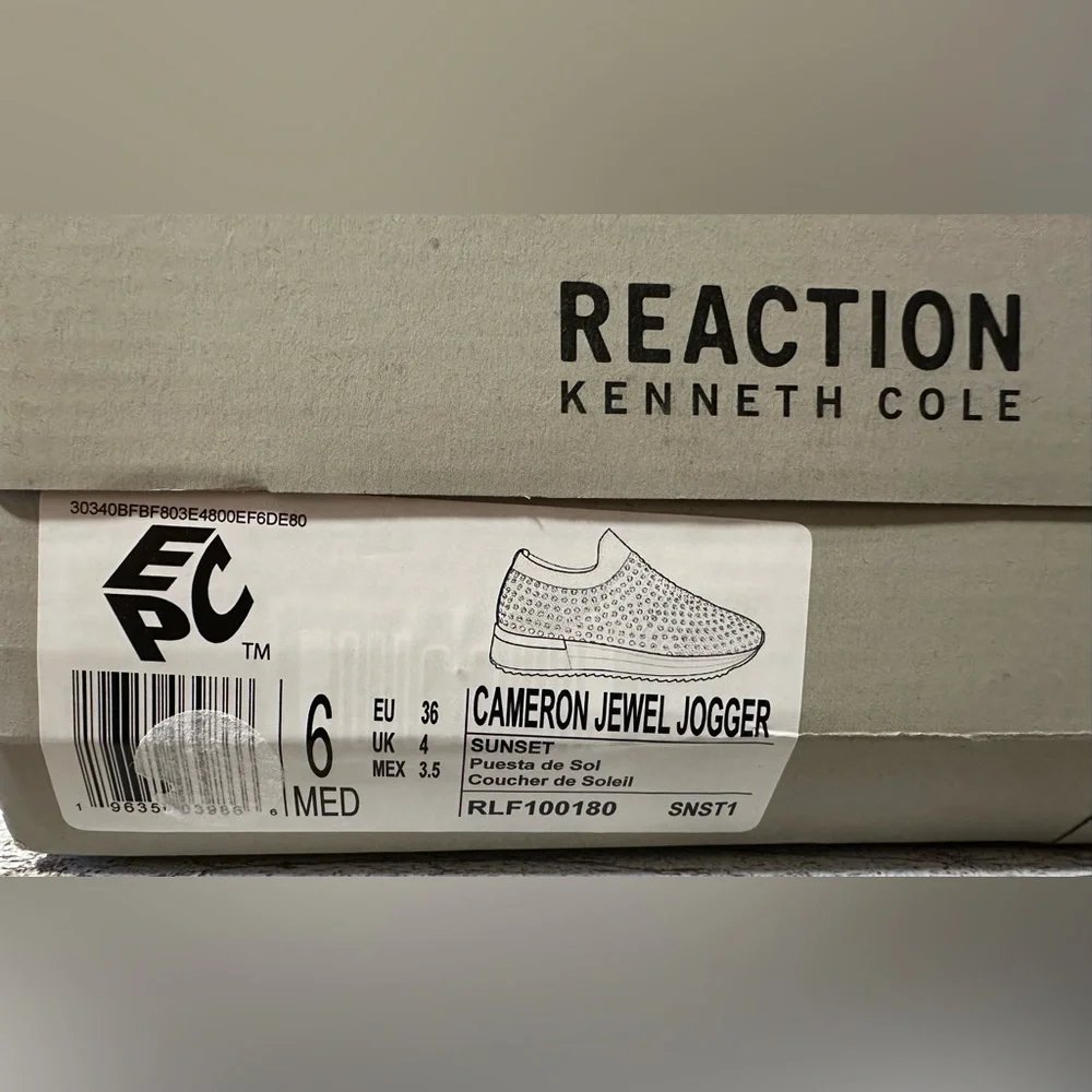 Reaction Kenneth Cole Cameron Jewel Jogger Sneaker - NIB